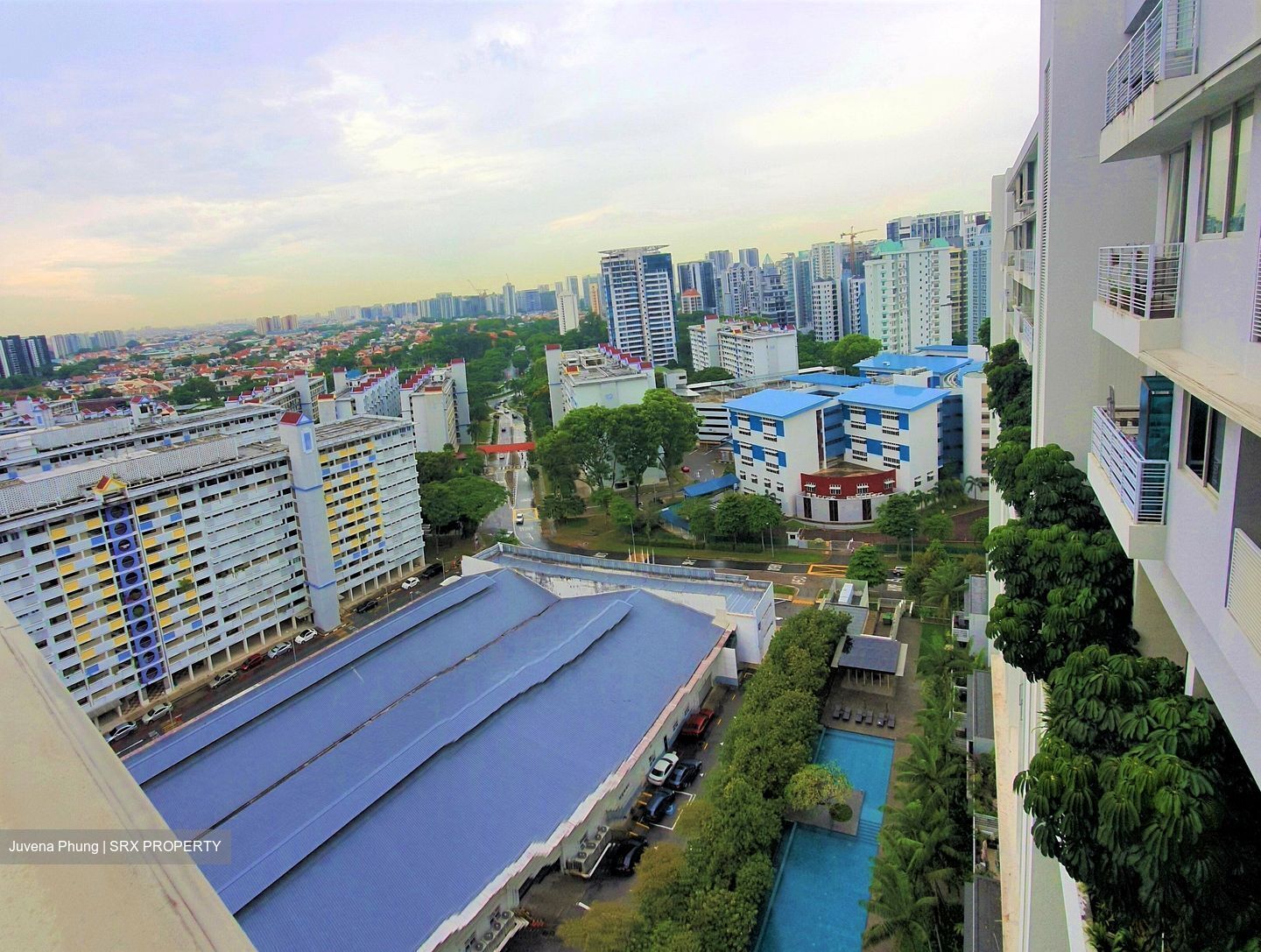 RiverEdge (D15), Condominium #393044761